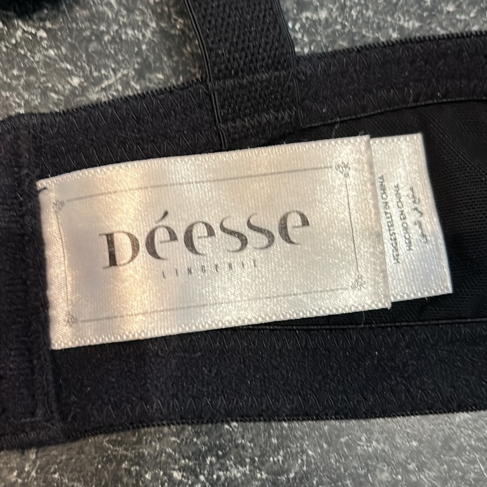 Déesse Lace trim black bra - Picture 7 of 8